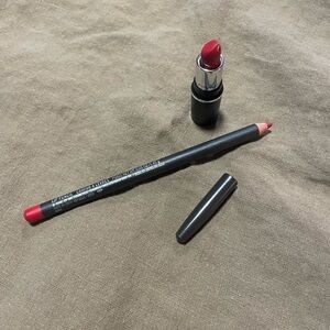 Mac Ruby Woo Red Lipstick and Lip Liner Set